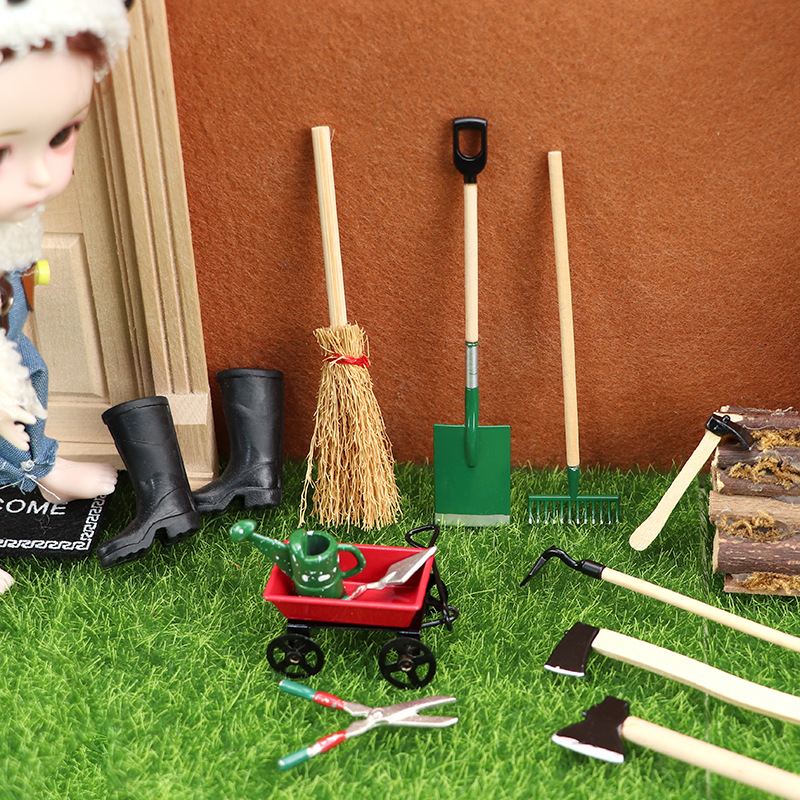 1:12 миниатюрный набор садовых – обзор и цена Gardening Tools 5 Year Old